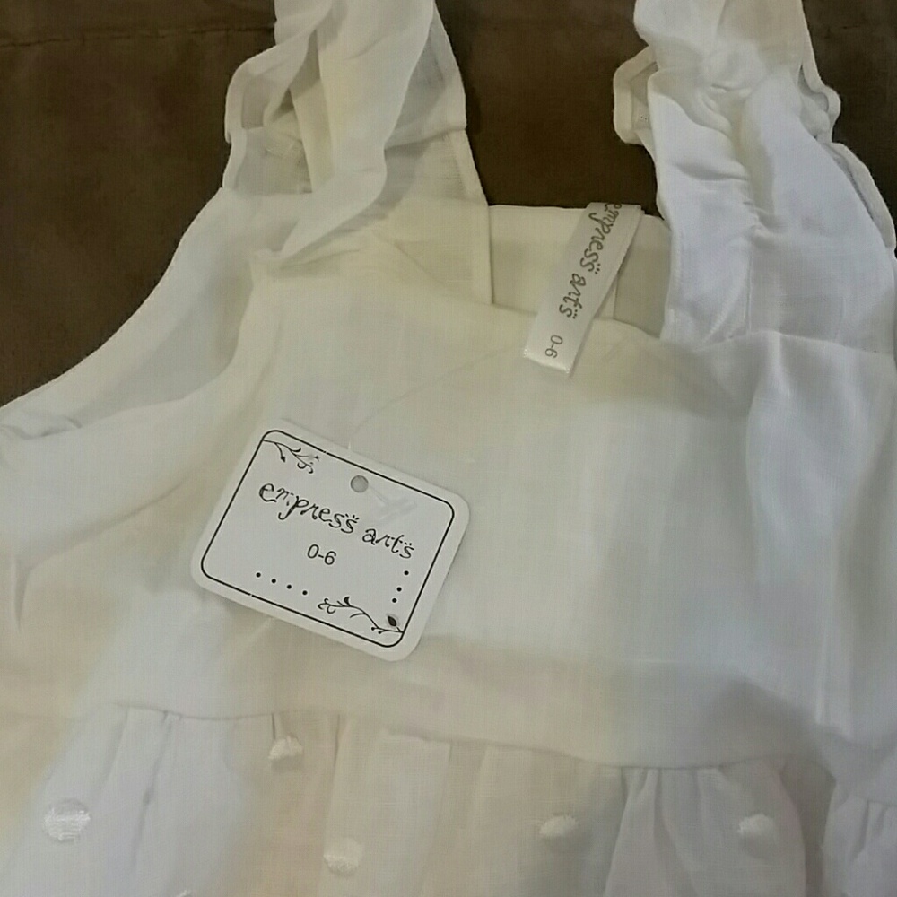 NWT! Perfect for Spring! - Picture 3 of 3