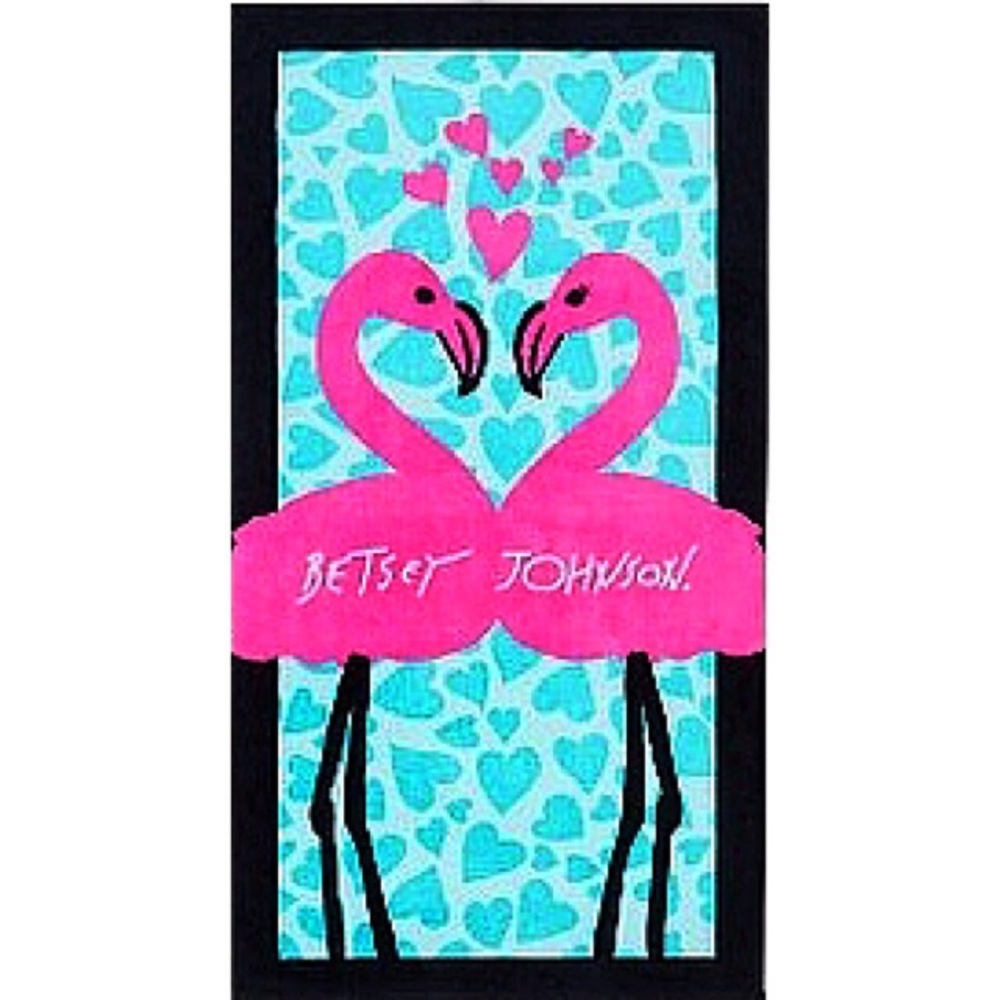 BETSEY JOHNSON Flamingo Love towel - Picture 1 of 5