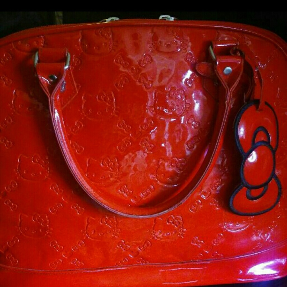 HELLO KITTY RED HANDBAG