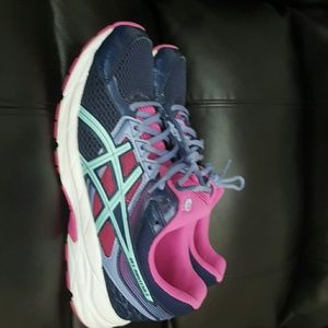 Asics gel contend 3
