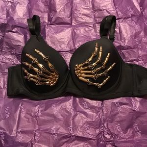 Black skull hand bra