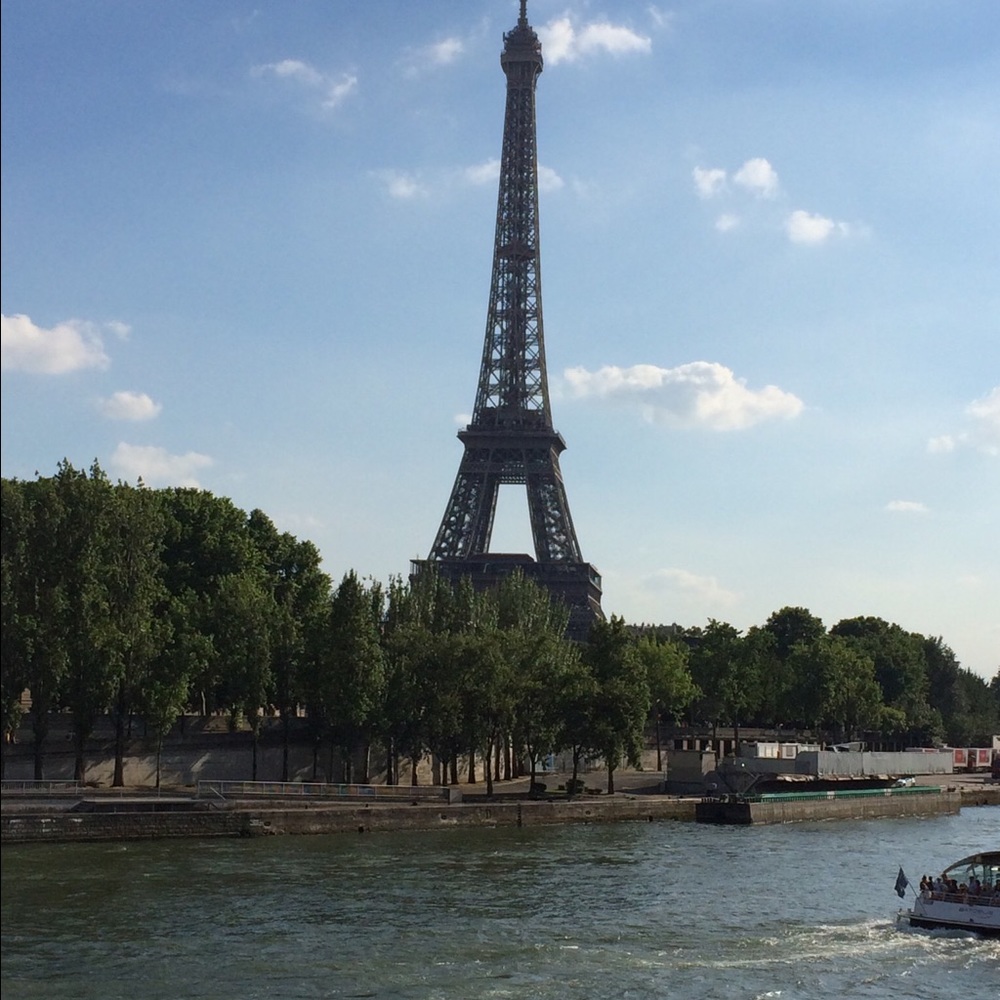 Meet your Posher, Jeanine