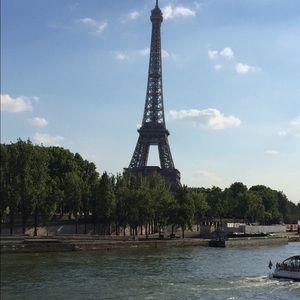 Meet your Posher, Jeanine