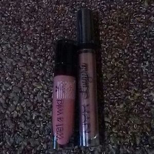 Matte liquid lipsticks