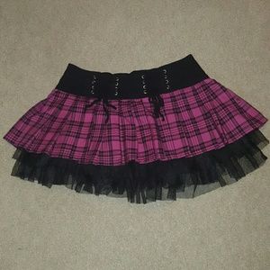 Pink and black plaid skirt