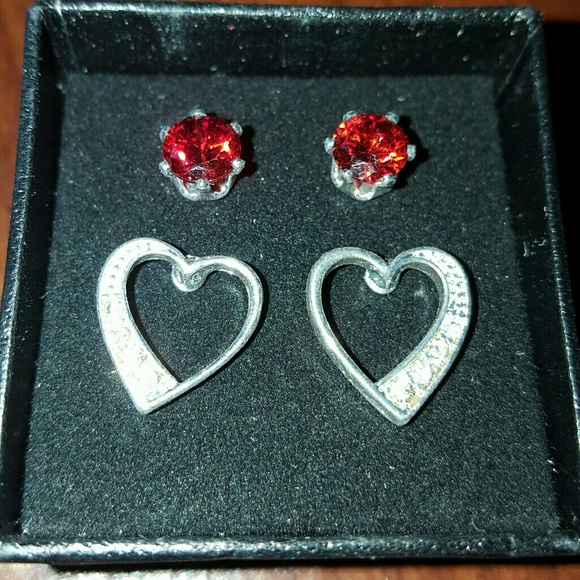Set of 2 pair Silver ,CZ, Red CZ earrings - Picture 1 of 2
