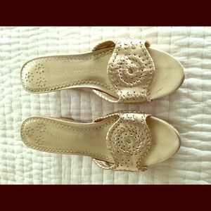 *GOLD* Jack Rogers wedges! Sz. 9!!