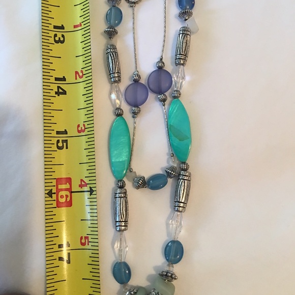 Jewelry - 2 Gorgeous necklaces in blue and green tones