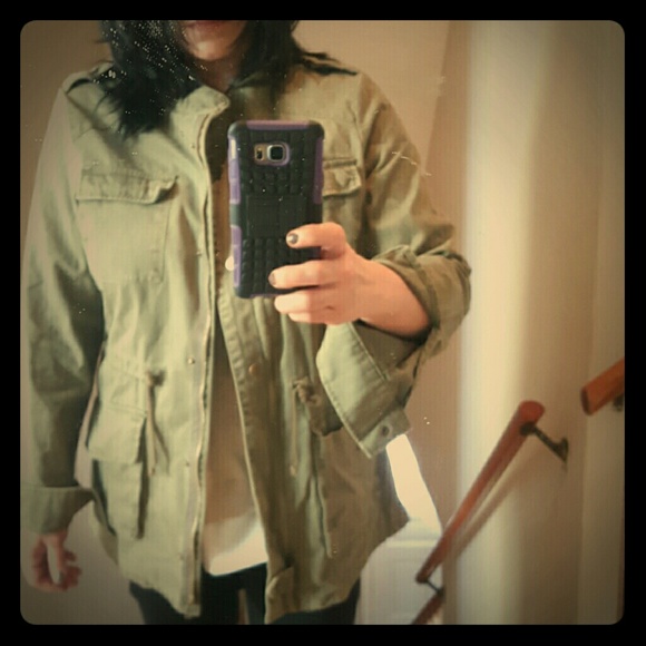 Jacket - Picture 1 of 4