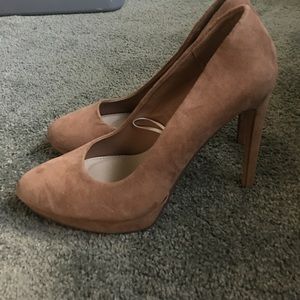 F21 Heels