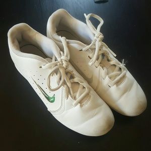 Cheer shoes