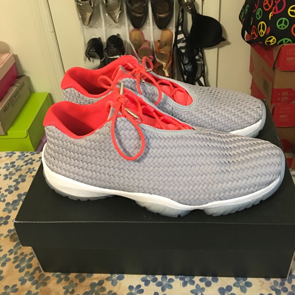 Air Jordan future low