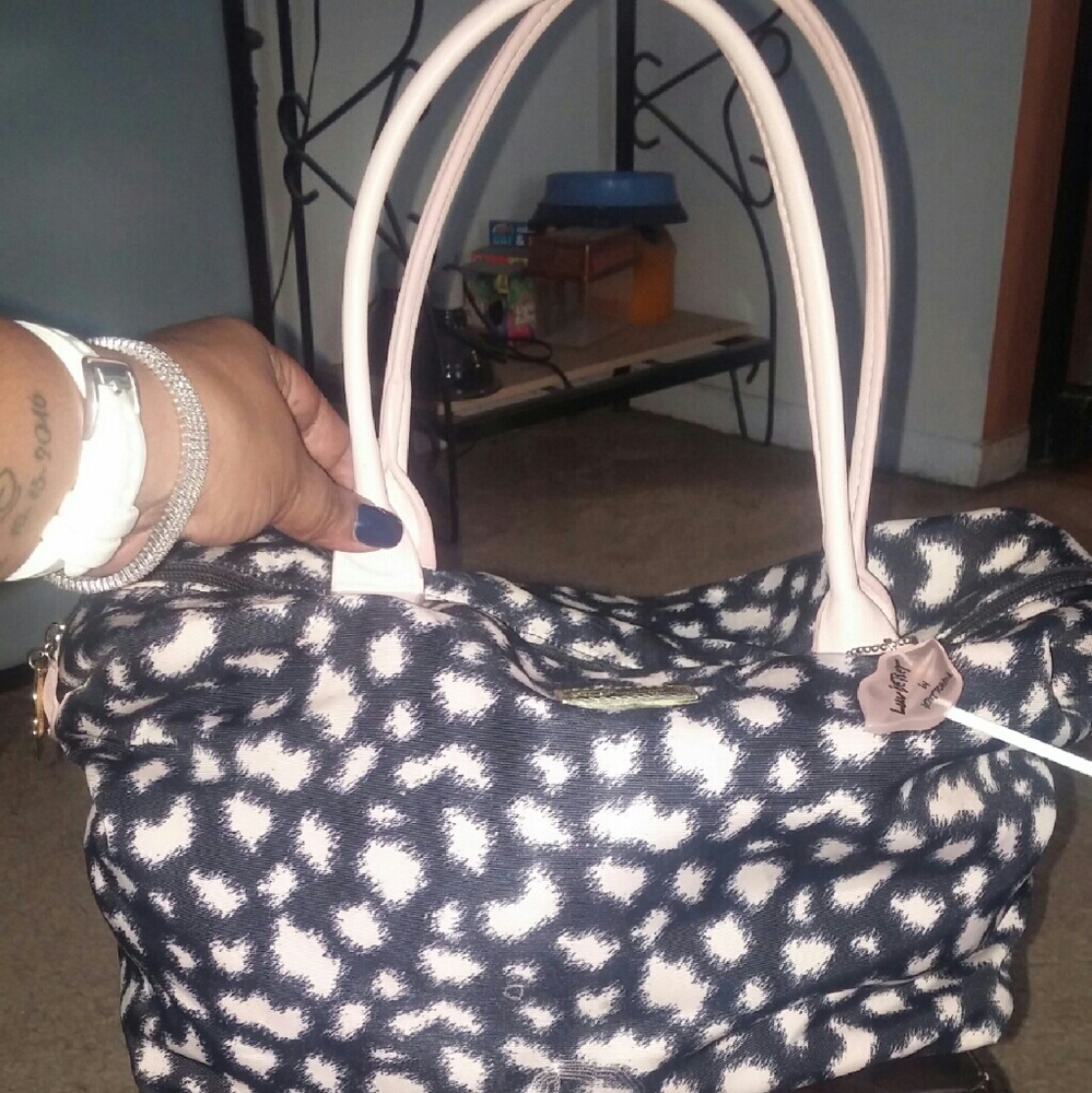 Pink kisses Betsey Johnson bag
