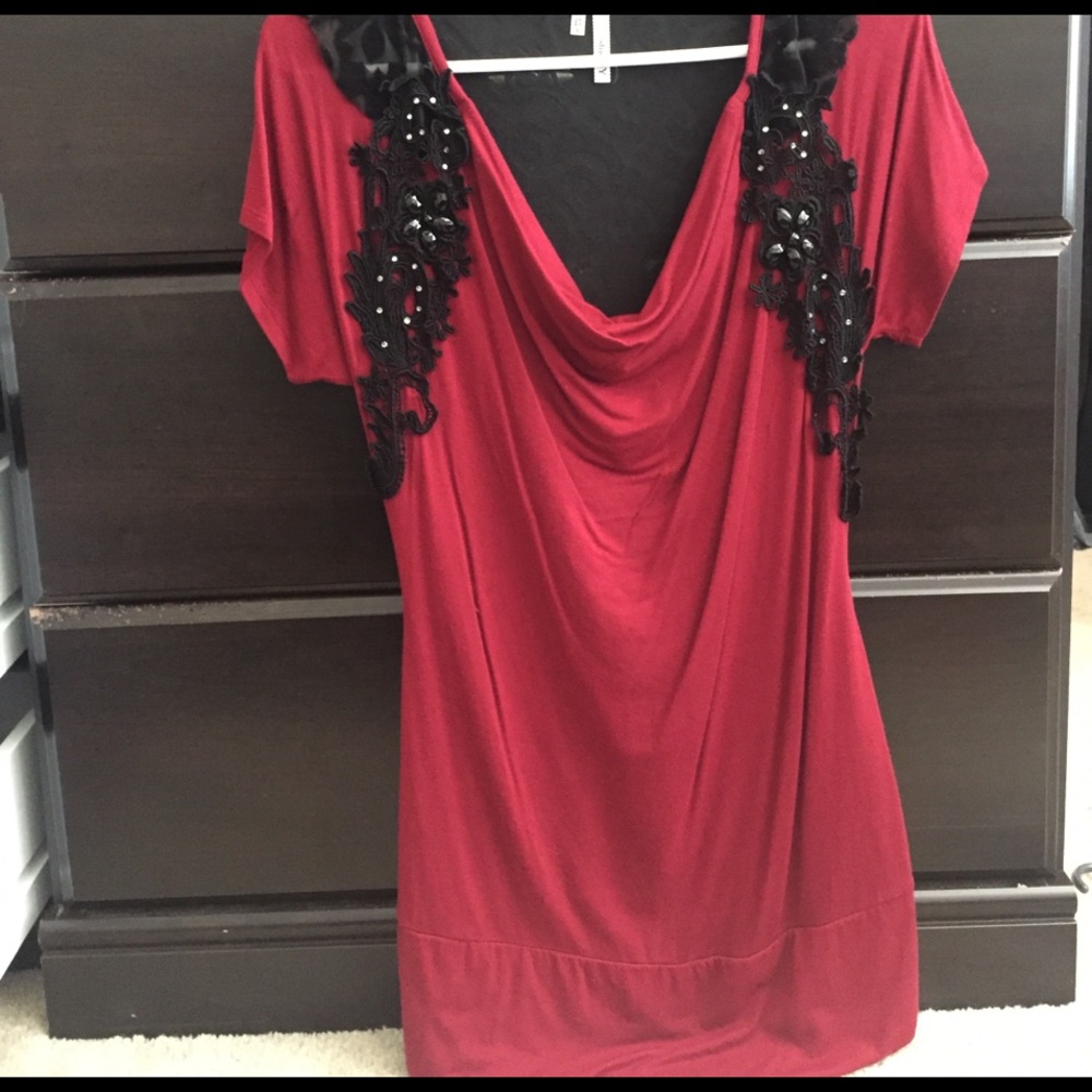 Cute dressy top, long