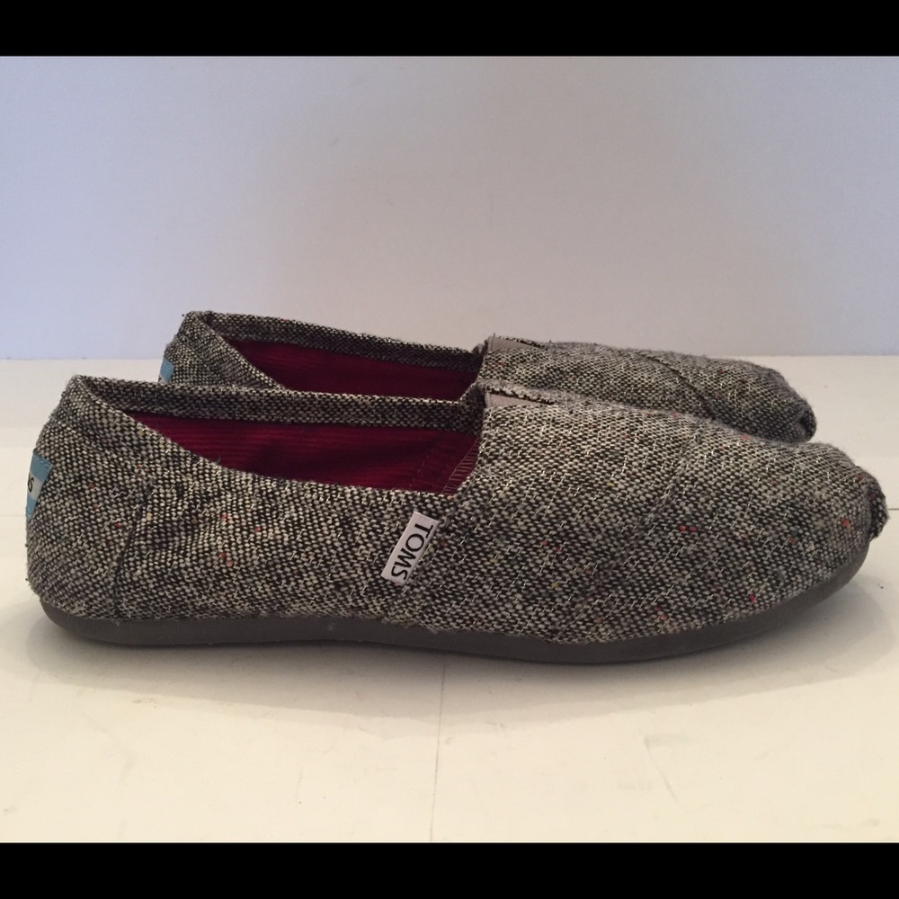 TOMS woven with lurex thread, great condition