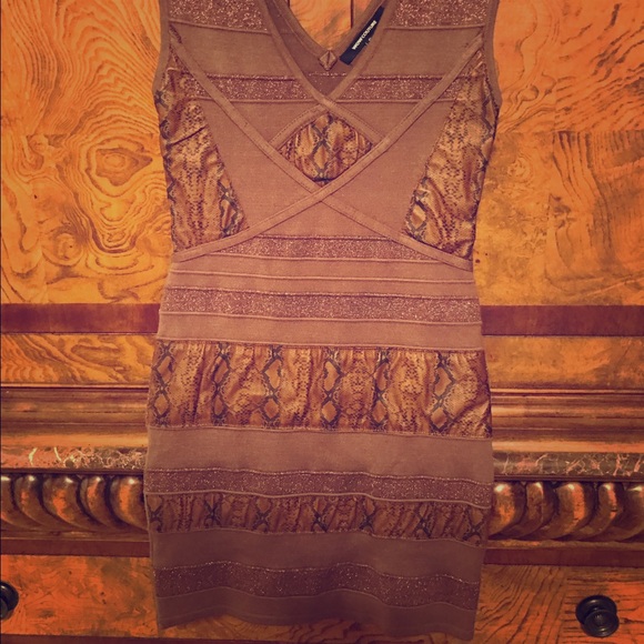 ♥️GORGEOUS Boutique Dress From Beverly Hills♥️ - Picture 11 of 15