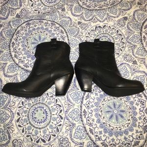 Black booties size 8.5