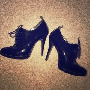 Jessica Simpson booties
