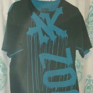 Mens XL t-shirt
