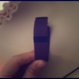 Purple Fitbit HR in perfect condition
