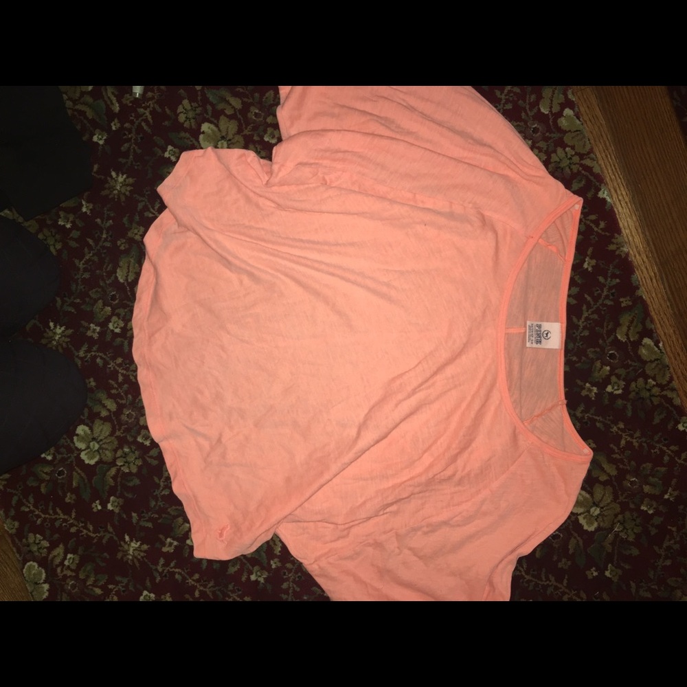 Victoria's Secret Pink tshirt