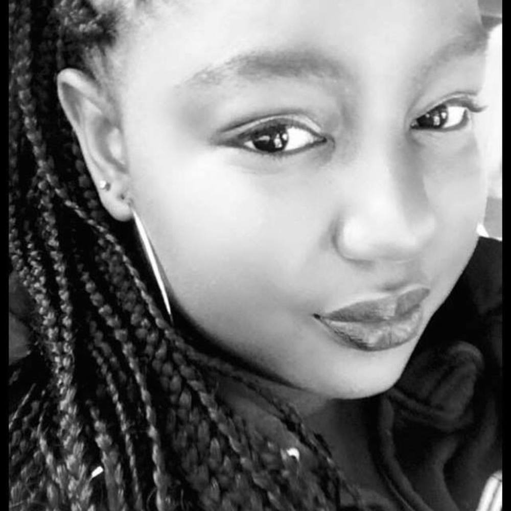 Meet your Posher, Mari