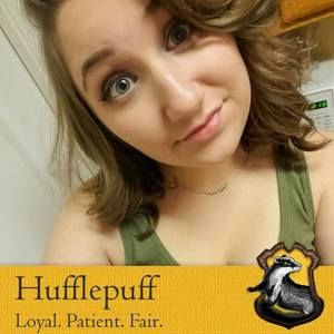 Meet your Posher, Desir'ee