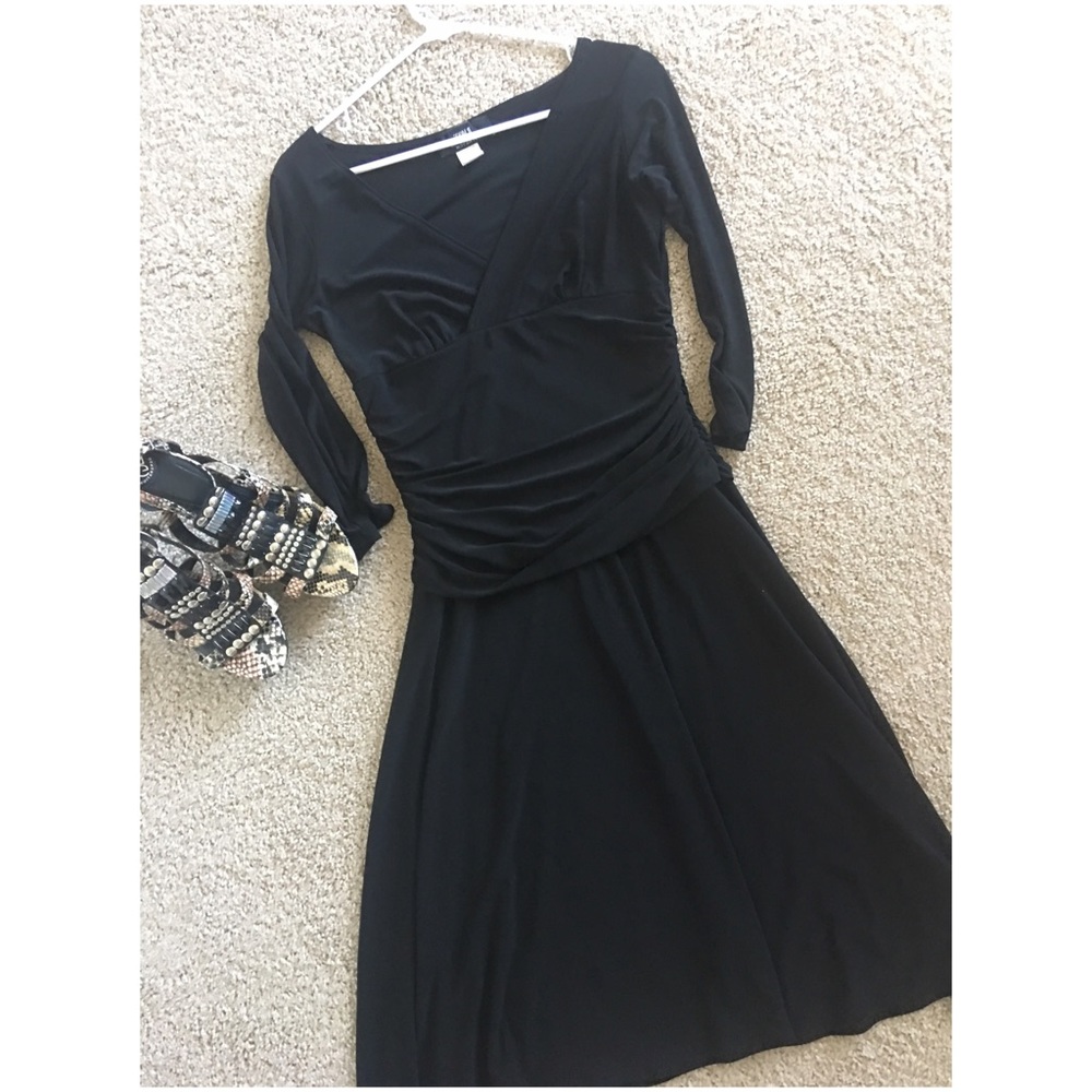 HP 🎉 Little Black Dress - Picture 2 of 6