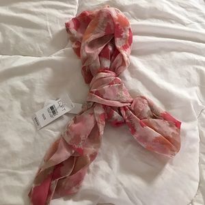 LOFT Scarf