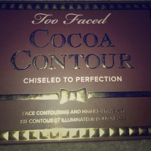 Too faced cocoa contour kit