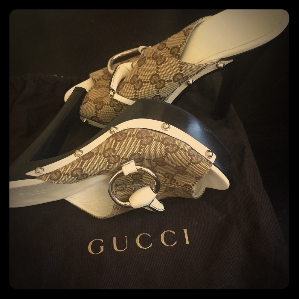 Gucci sandals