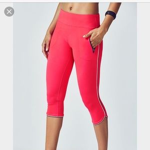 **SOLD** Fabletics Arden Capri NWT