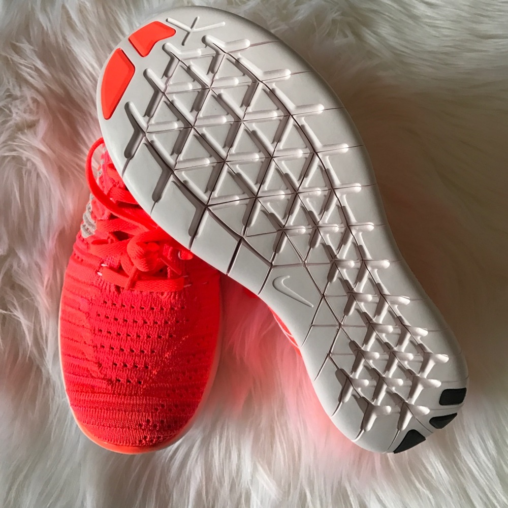 ❗LAST PAIR❗Nike Free RN Flyknit - Picture 6 of 7