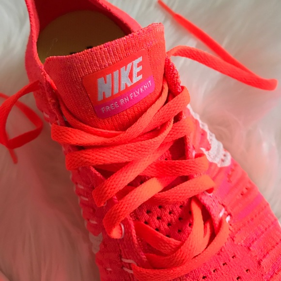 ❗LAST PAIR❗Nike Free RN Flyknit - Picture 4 of 7