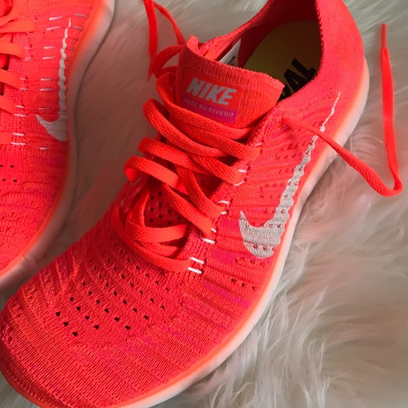 ❗LAST PAIR❗Nike Free RN Flyknit - Picture 7 of 7