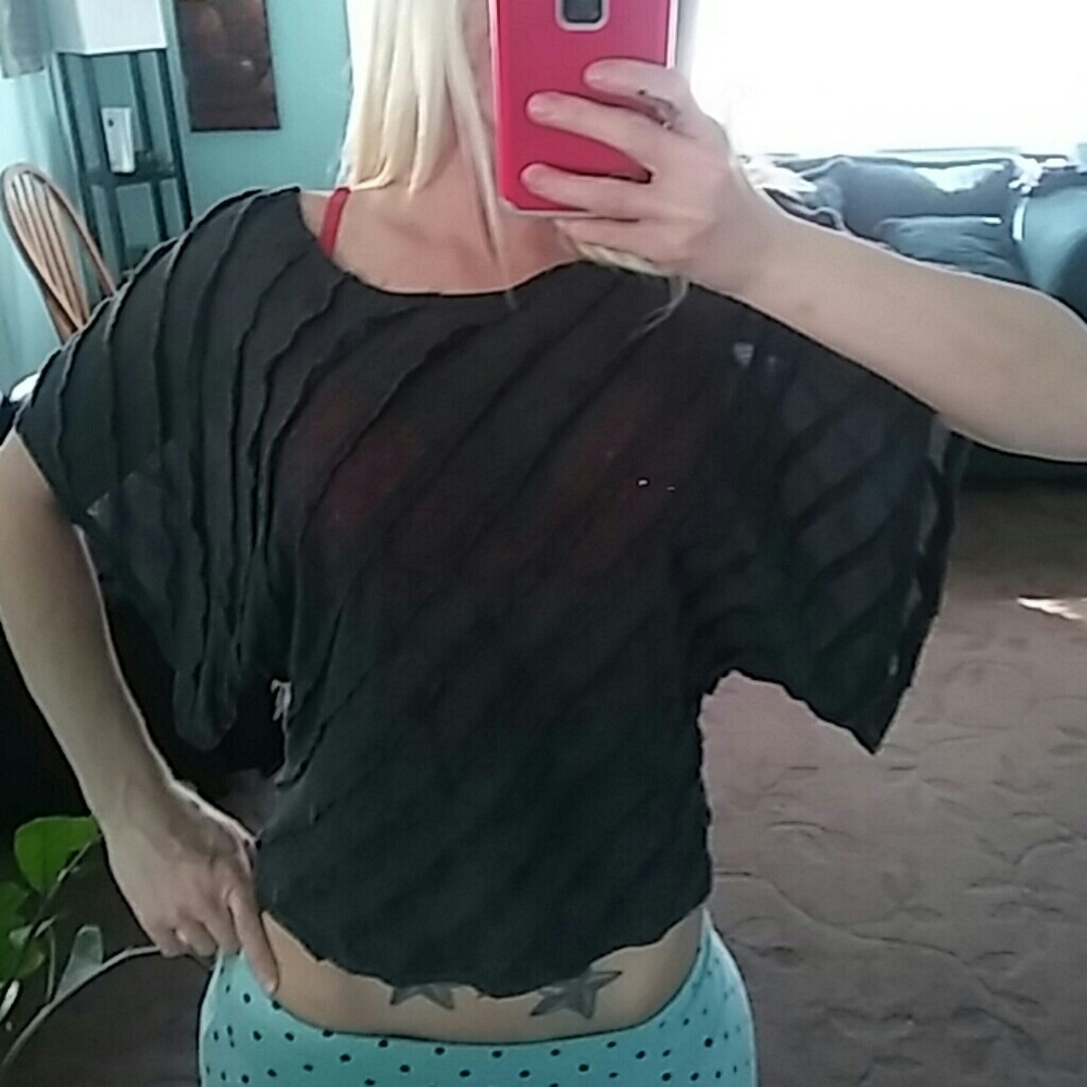 Gray Ruffled Top - Picture 3 of 4