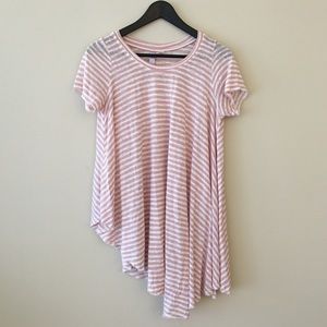 Unique swing top from Francesca's!