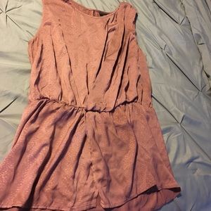 Sleeveless blouse top.