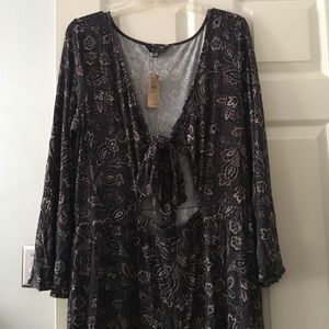 Soft & sexy AEO romper.