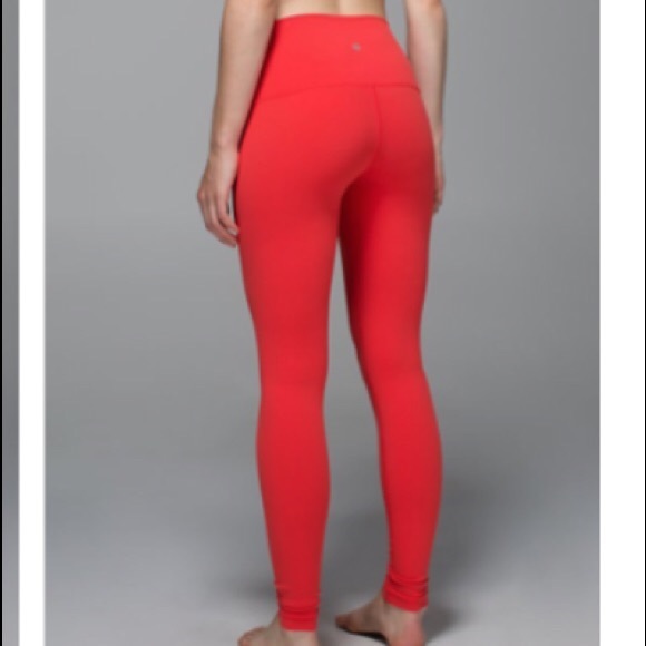 lululemon athletica Pants - Lululemon high rise wunder under alarm red 8