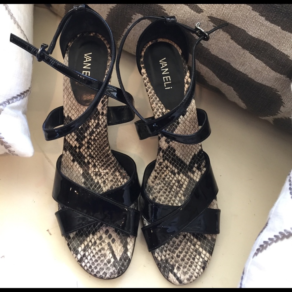 Vaneli wedge sandal