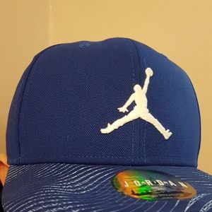 Meet your Posher, Pablo