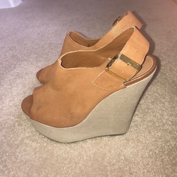 Steve Madden Shoes - Steve Madden Wedges