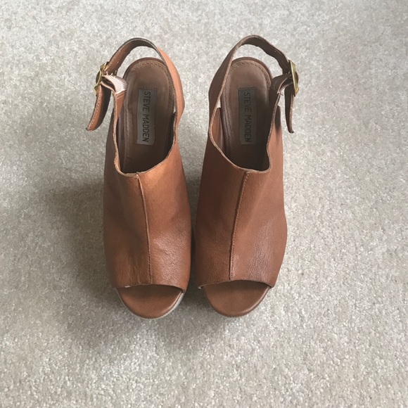 Steve Madden Wedges - Picture 2 of 4