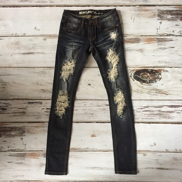 Boutique Destructed Skinny Jeans - Picture 4 of 6