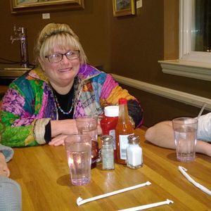 Meet your Posher, Linda