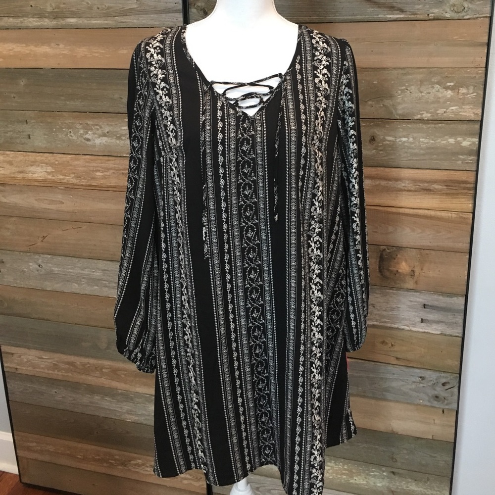 Criss Cross Long Sleeve Dress