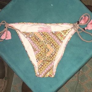 SMALL VS BOTTOMS🌺