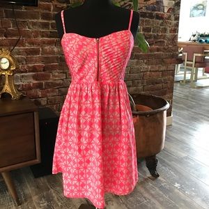 Cute hot pink Roxy sundress