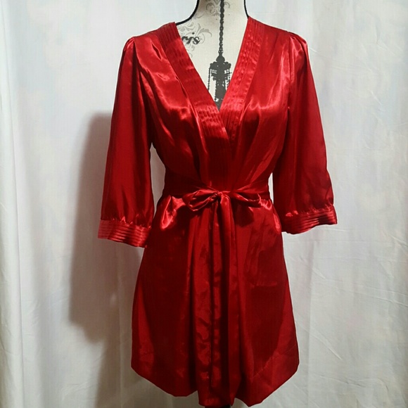 Victoria's Secret Other - ☘NWOT❗ Victoria Secret Robe